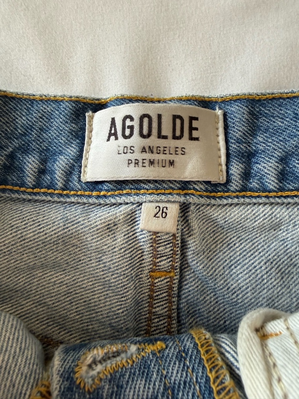 AGOLDE Parker Cutoff Jean Shorts - Picture 4 of 6